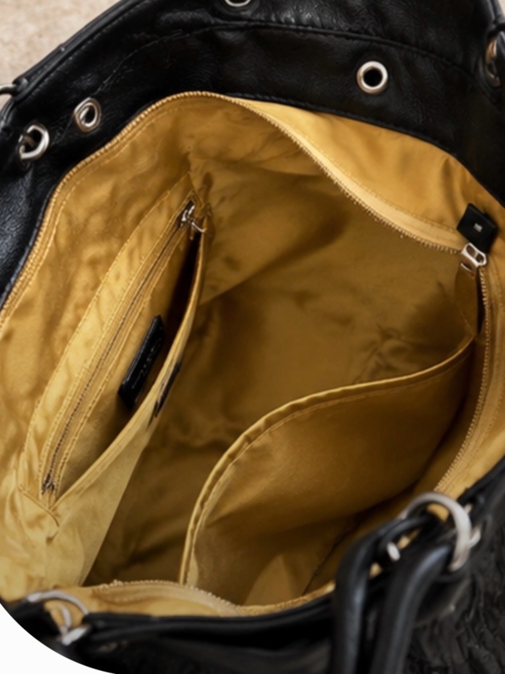 Donald J Pliner Black Pleated Leather Oversized Y2K Hobo Shoulder Bag - Picture 5 of 9